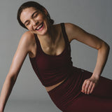 Full Motion Top Burgundy